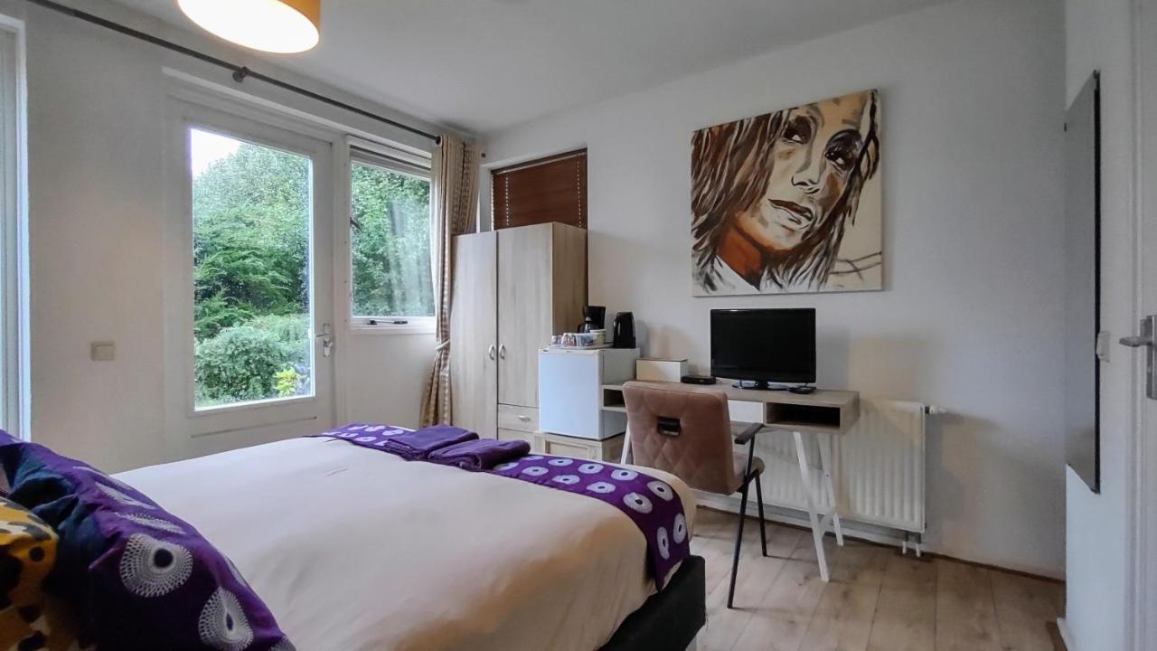 Steen Bed & Breakfast 2*